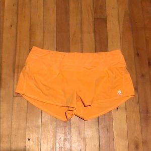 Mac Roga shorts